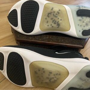 ❤️‍🔥❤️‍🔥Nike Joyride Swish Comfort Running Walking Black & White Tennis Shoes